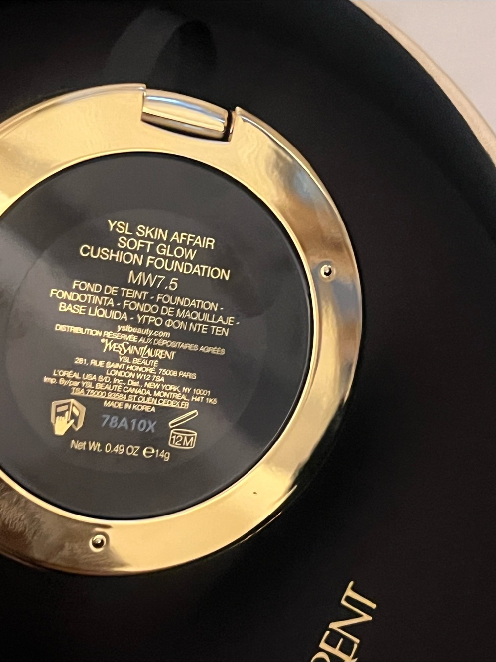 YSL Skin Affair Soft Glow Cushion Foundation Keychain Exclusive Viral PR bundle - Picture 5 of 7